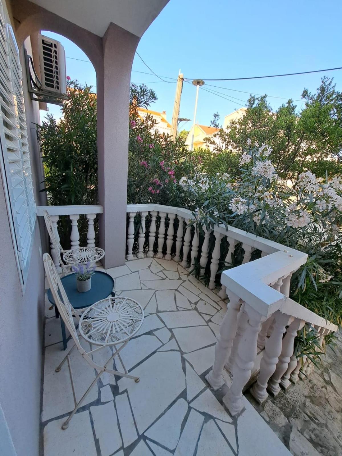 Spacious Apartment Amaros Korcula Town Luaran gambar